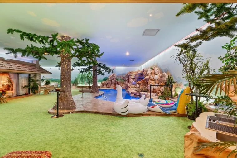 Nevjerojatno, ali ovo je bio bunker za preživljavanje rata: Odi&scaron;e luksuzom za poželjeti, a evo koliko ko&scaron;ta