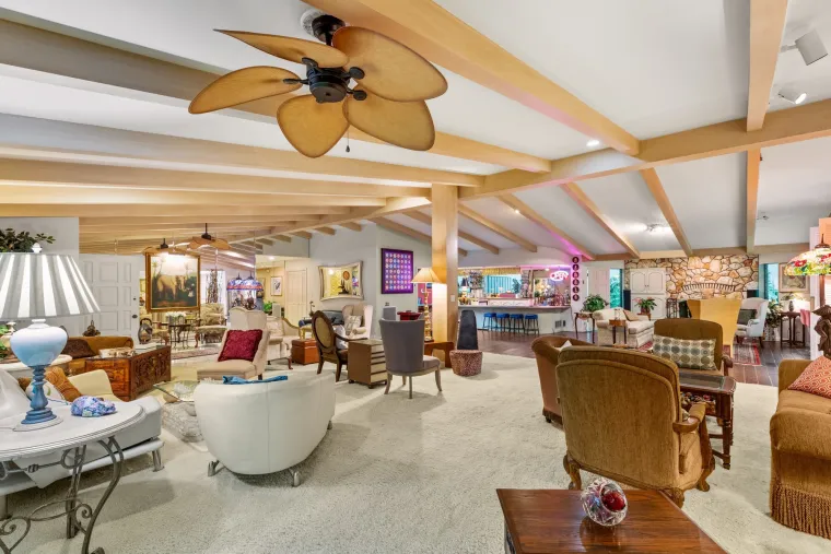 Nevjerojatno, ali ovo je bio bunker za preživljavanje rata: Odi&scaron;e luksuzom za poželjeti, a evo koliko ko&scaron;ta