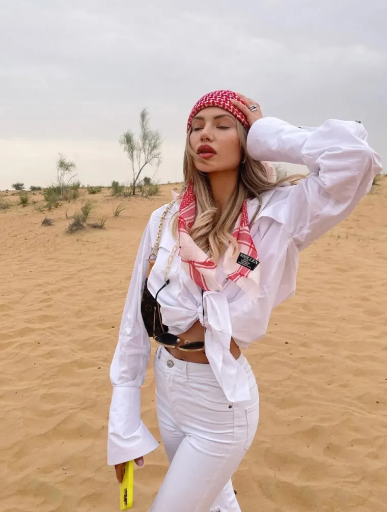 Ona je 'hrvatska Margot Robbie': Lijepa Dina ukrala je srce nogometa&scaron;a, a evo čime se bavi