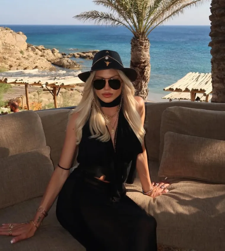 Ona je 'hrvatska Margot Robbie': Lijepa Dina ukrala je srce nogometa&scaron;a, a evo čime se bavi