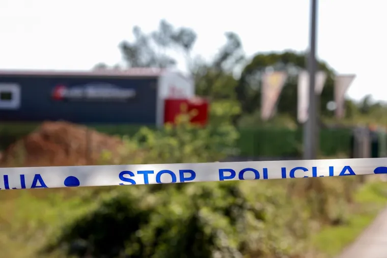 Vlasnik luksuznog autosalona propucan s dva metka: Ovo je mjesto zločina kraj Zadra