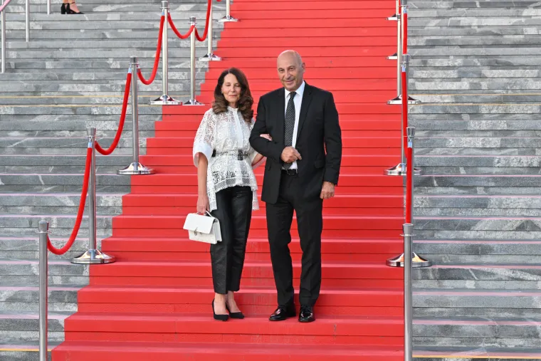 Slovenija ima novu Miss Universe: Doktorica dentalne medicine kopija je hrvatske voditeljice