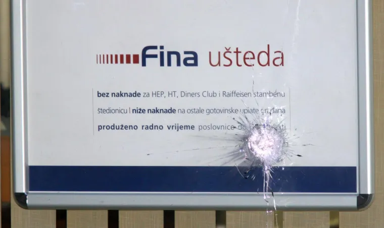 Mrtvi za&scaron;titari, krv i meci - prizori jedne od najkrvavijih pljački u Zagrebu: 'Da, pobio sam ih'