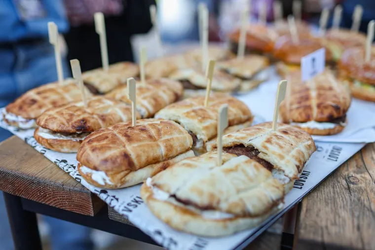 Bili smo na Burger Festivalu, istražili cijene i klopu: Iznenadit će vas što je oduševilo posjetitelje