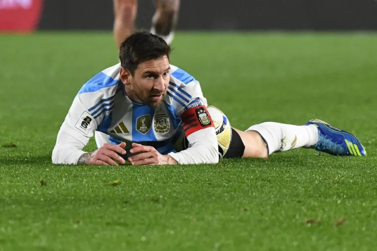 Fotografije za povijest: Messi pozdravio Argentinu, jasno se vidi i tko ga je ispratio s tribina