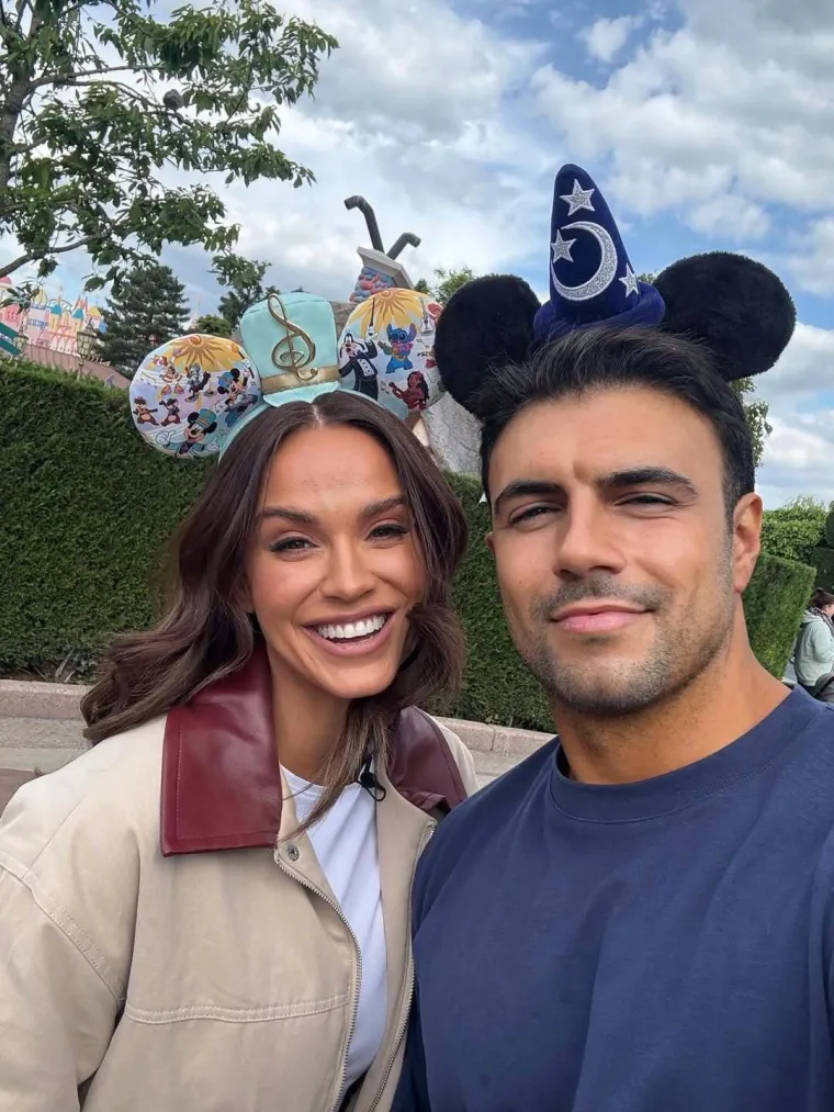 Prije četiri godine se mazili na dubrovačkoj plaži, a danas su u drugačijem odnosu