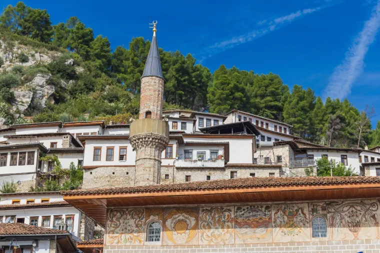 Grad s tisuću prozora: Biser Balkana kroz povijest je mijenjao imena, ali je zadržao šarm