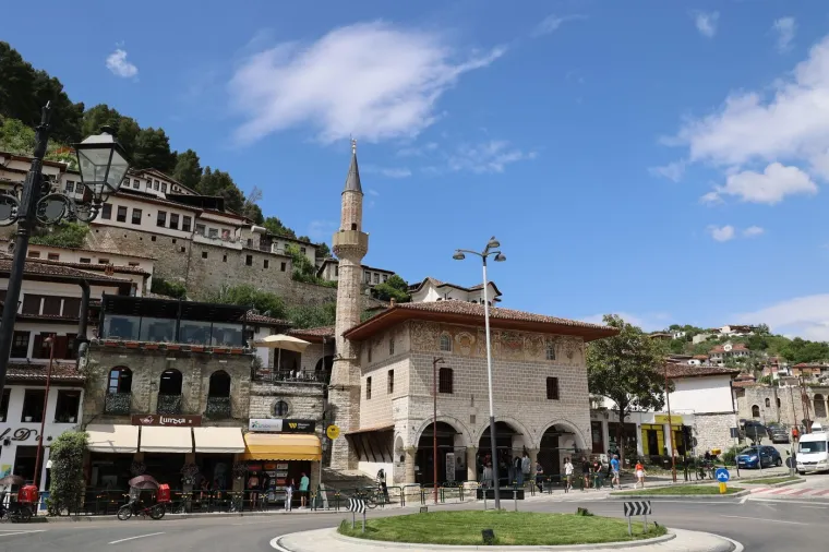 Grad s tisuću prozora: Biser Balkana kroz povijest je mijenjao imena, ali je zadržao šarm