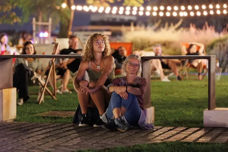 Golupčiće u Zadru teško je bilo ignorirati: Do uha zaljubljeni i zagrljeni nisu prošli nezapaženo