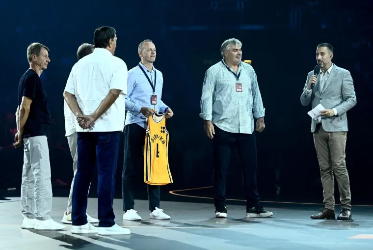 Draženov lik oživio i rasplakao sve: Dvije dame očarale, a Net.hr jedini je razgovarao s Plenkovićem!