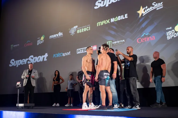 &Scaron;ahovnica na glavi, pola-pola zastava i klinč dva rivala! Spremni smo za &scaron;ou godine