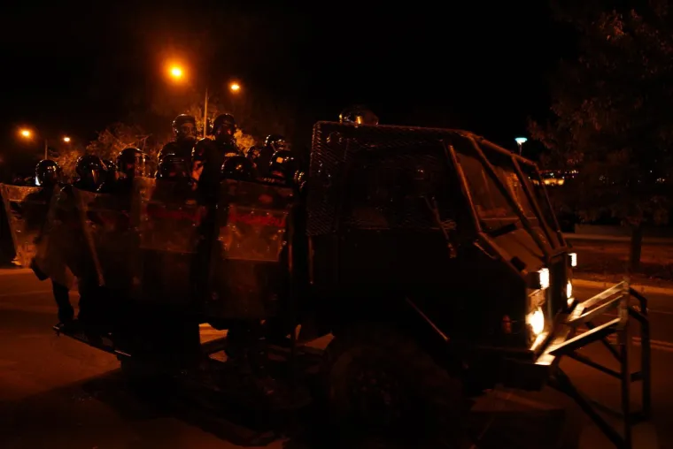 Topovskim udarima i suzavcem na prosvjednike u Novom Sadu! Vučić za sve krivi 'europski olo&scaron;'