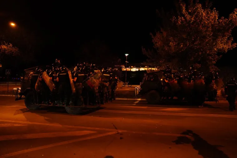 Topovskim udarima i suzavcem na prosvjednike u Novom Sadu! Vučić za sve krivi 'europski olo&scaron;'