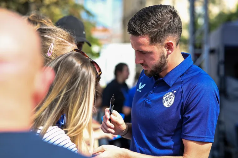 Pojavili se u centru Zagreba i izazvali eurofiju!