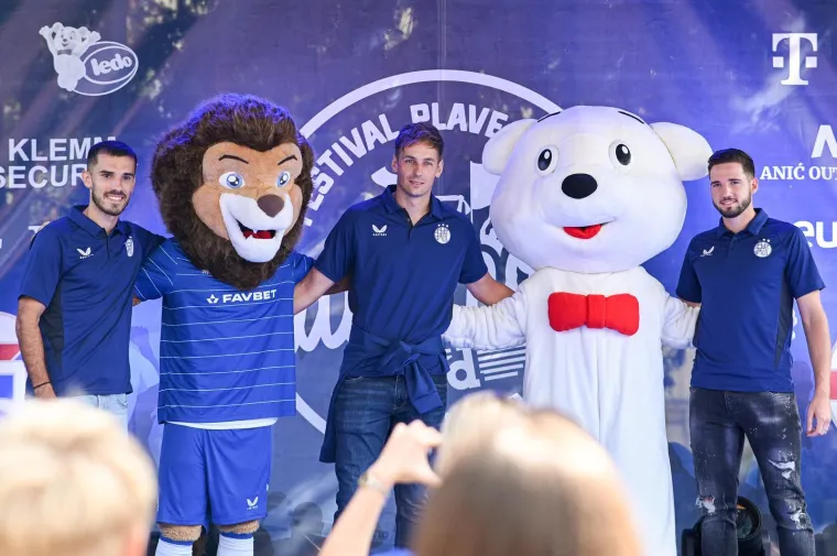 Pojavili se u centru Zagreba i izazvali eurofiju!