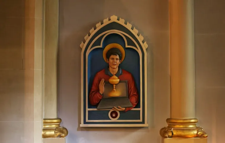 Carlo Acutis danas postaje prvi svetac milenijalac: Crkva mu pripisuje dva čuda, razgovarali smo s njegovom majkom