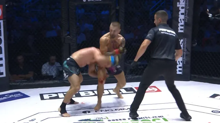 Ako ste propustili FNC 24: Donosimo nokaut večeri, krv i rat do zadnje sekunde!