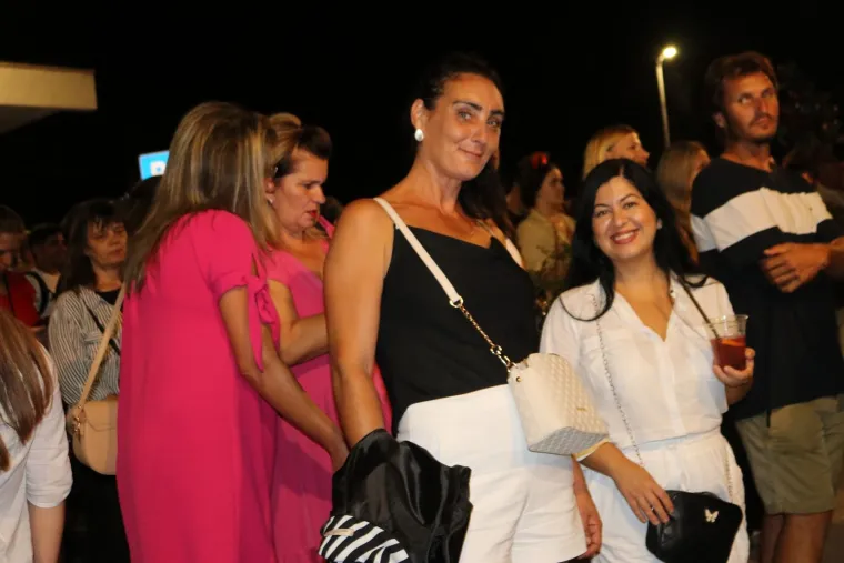 Osmijesima pomele sve pred sobom: Šarmantne Dubrovčanke zablistale u punom sjaju