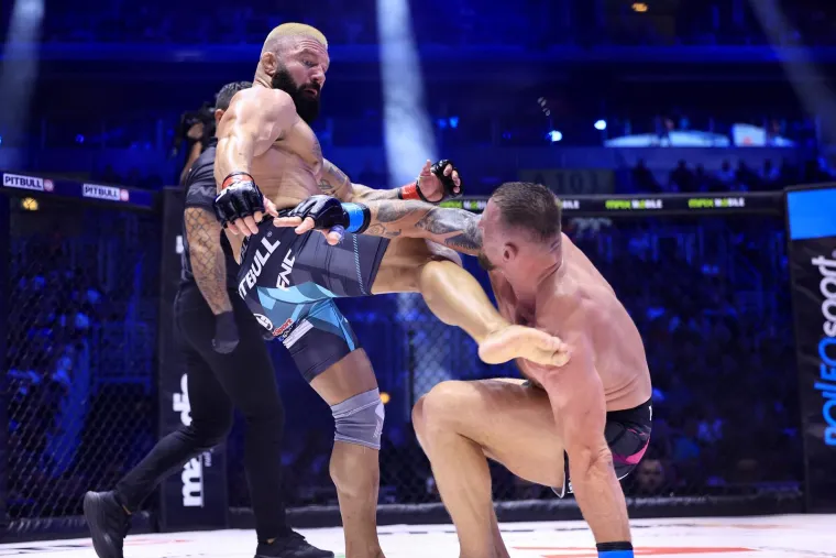 Uzbuđenje i drama! Poznati i slavni na spektakularnom FNC 24 eventu