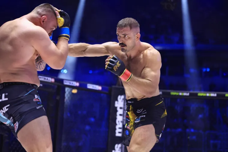 Uzbuđenje i drama! Poznati i slavni na spektakularnom FNC 24 eventu