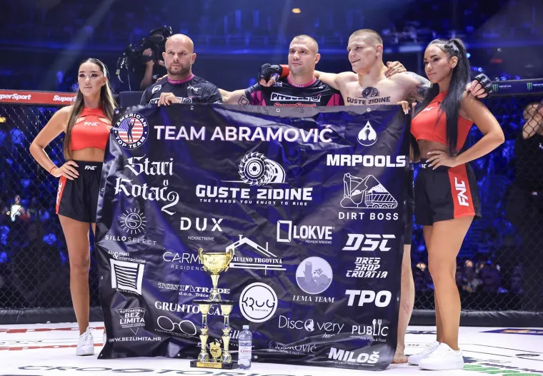 Uzbuđenje i drama! Poznati i slavni na spektakularnom FNC 24 eventu