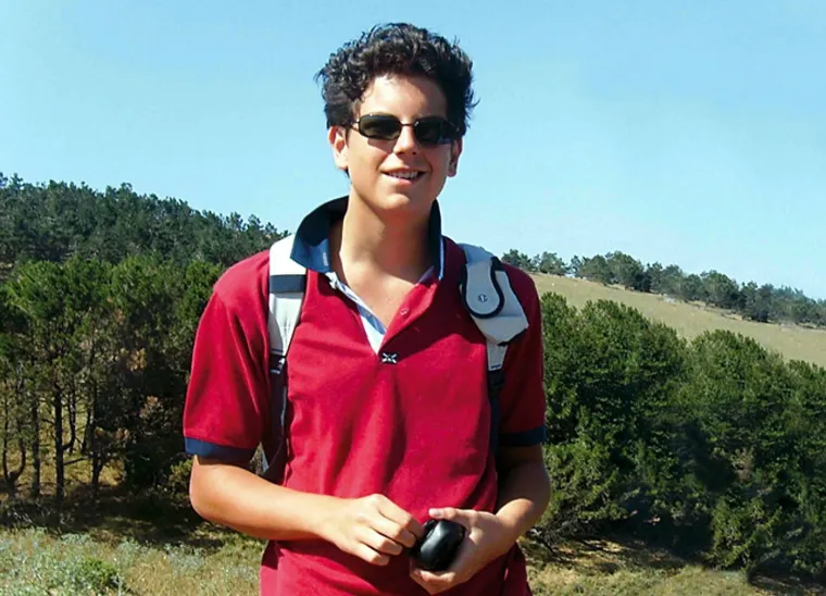 Milenijska generacija dobila prvog sveca: Pogledajte kako je izgledala kanonizacija Carla Acutisa, ali i svetog Piera