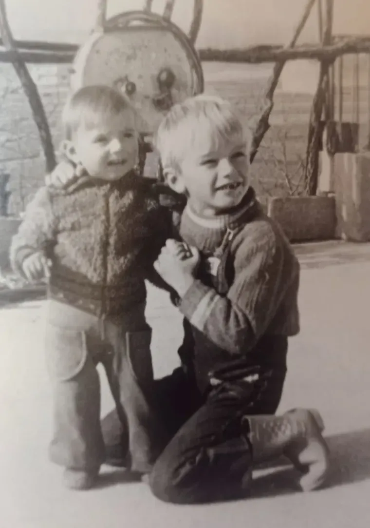 I oni su nekad sjedili u &scaron;kolskim klupama: Možete li u na&scaron;oj galeriji prepoznati političare dok su bili djeca?