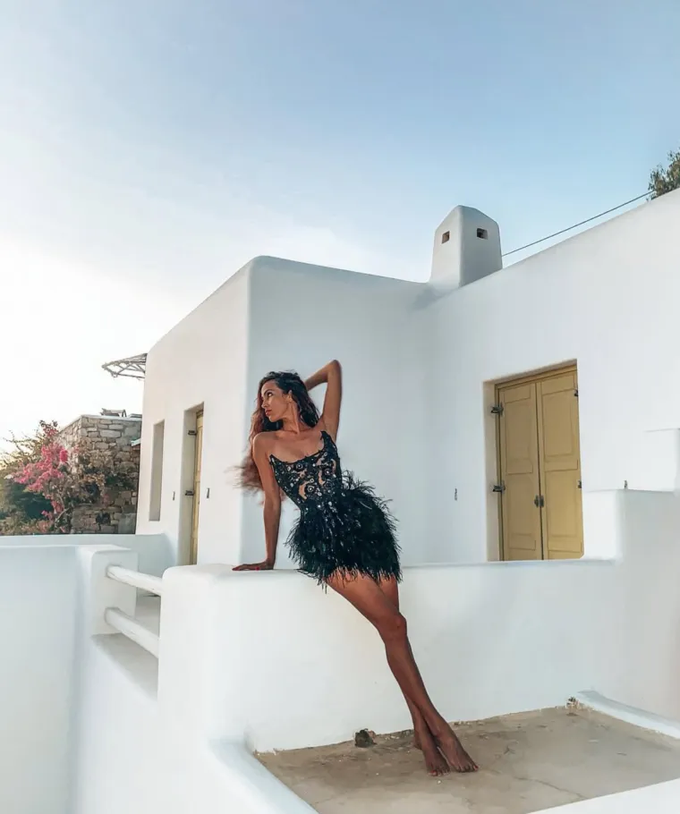 Tko je 20 godina mlađa supruga slovenskog premijera? Po jednom detalju zna je cijela Slovenija