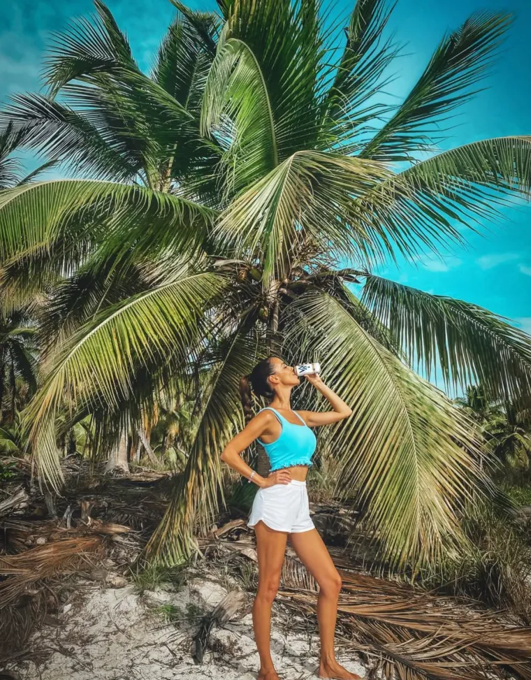 Tko je 20 godina mlađa supruga slovenskog premijera? Po jednom detalju zna je cijela Slovenija