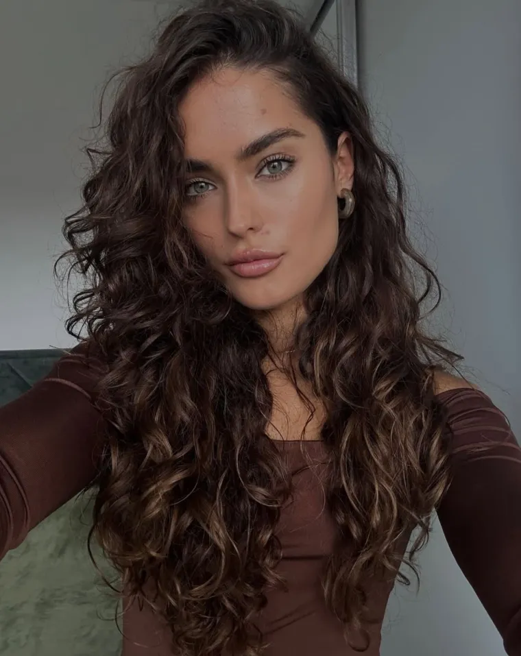 Bila je među 20 najljepših na svijetu: Danas s dvije diplome u džepu korača drugim putem