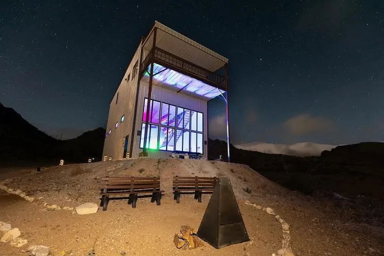 Vjerujemo da je ovo dom iz snova svakom pilotu: Boeing u sobi, čaroban luksuz, a cijena paprena