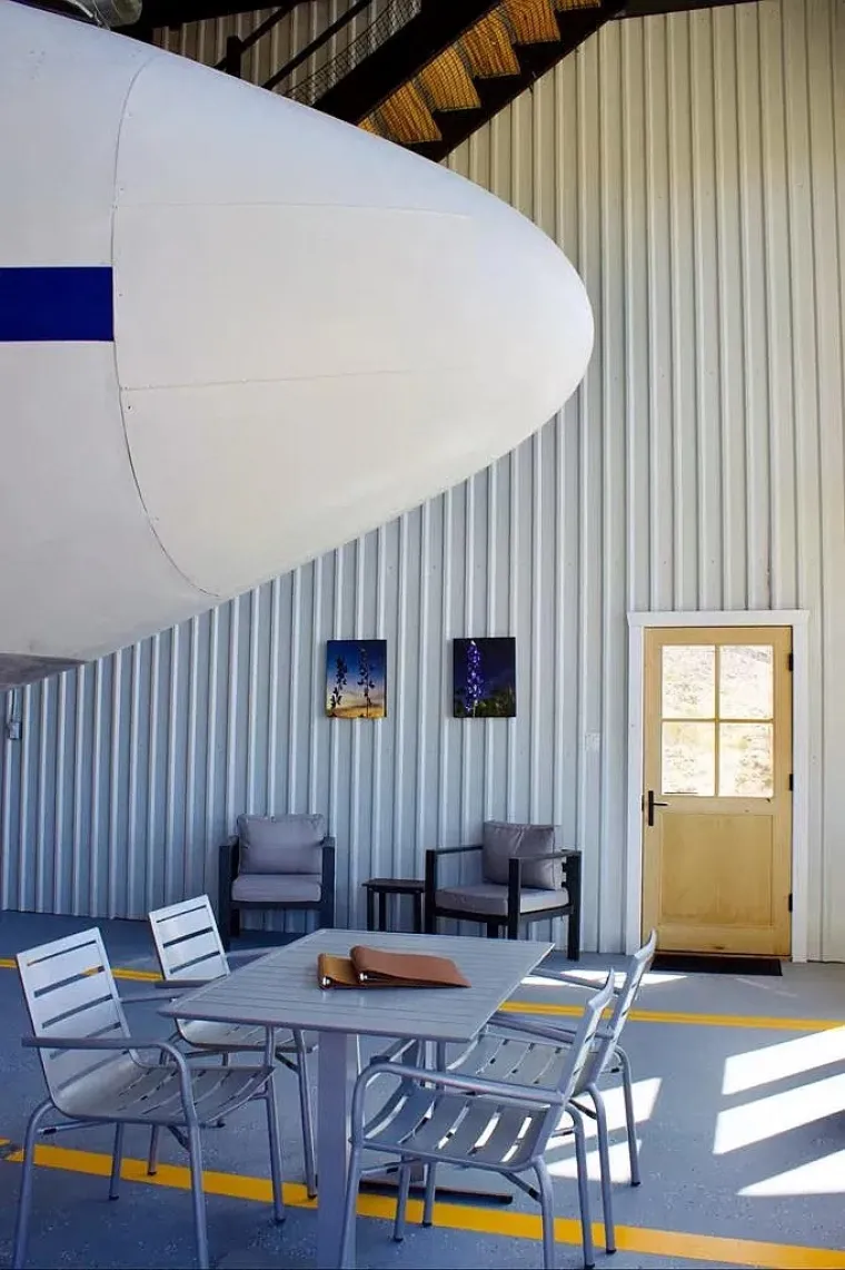 Vjerujemo da je ovo dom iz snova svakom pilotu: Boeing u sobi, čaroban luksuz, a cijena paprena