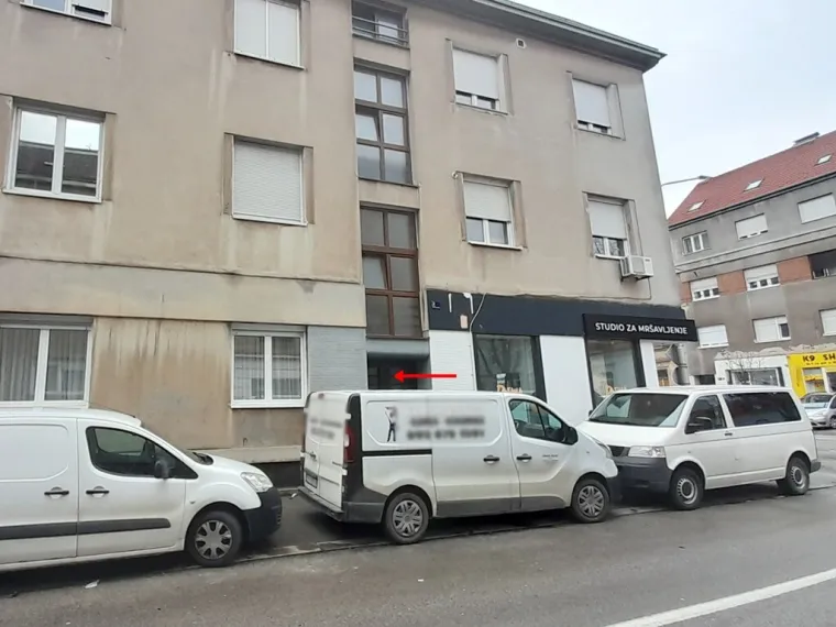 Od derutnih suterena do demoliranih poslovnih prostora: Pogledajte &scaron;to država prodaje za 'bagatelu'