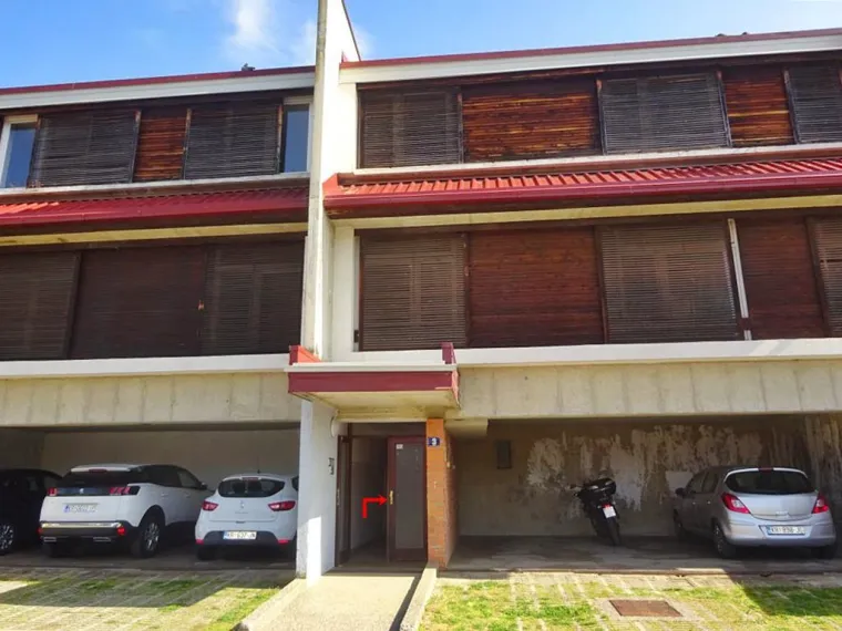 Od derutnih suterena do demoliranih poslovnih prostora: Pogledajte &scaron;to država prodaje za 'bagatelu'