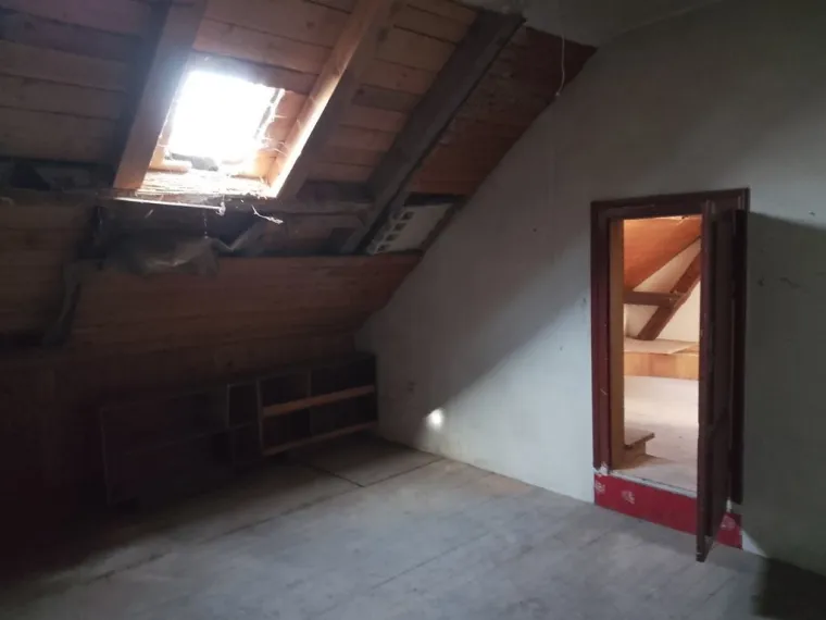 Od derutnih suterena do demoliranih poslovnih prostora: Pogledajte &scaron;to država prodaje za 'bagatelu'