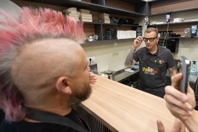 Pogledajte ludnicu u centru Zagreba: Popularni Spud Bud otvorio je svoja vrata