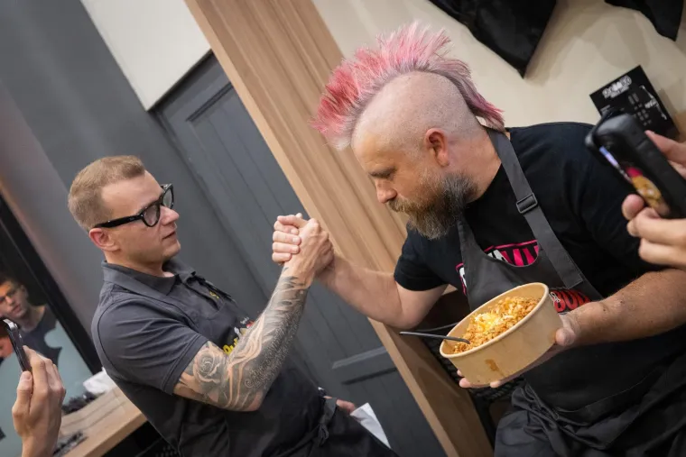 Pogledajte ludnicu u centru Zagreba: Popularni Spud Bud otvorio je svoja vrata