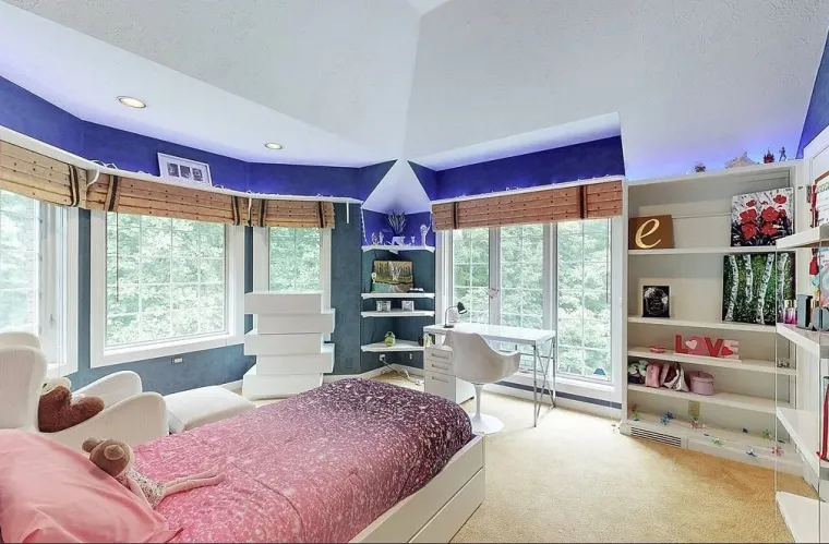 Iz ove kuće ne morate izlaziti do kraja života: Vlastiti pub, zabava i luksuz, a cijena prava sića