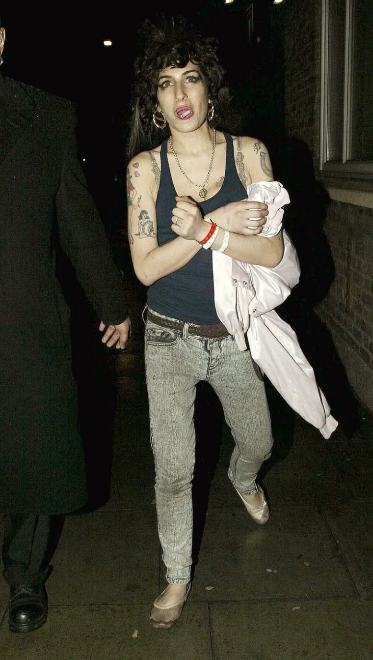 Borba s drogom, alkoholom i demonima: Ovo su najšokantnija izdanja legendarne Amy Winehouse