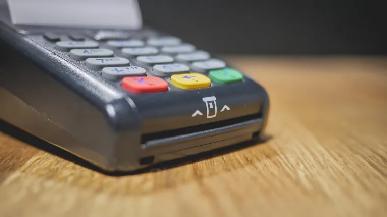 Sigurno i odgovorno: 20 situacija u kojima je kreditnu karticu bolje ostaviti u novčaniku