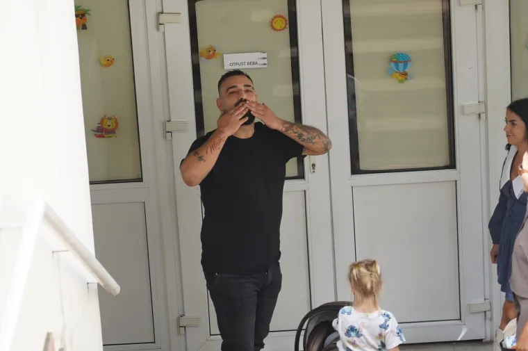 Darko Lazić prije transformacije: Zavodnik na kojeg padaju žene nekad je izgledao drugačije