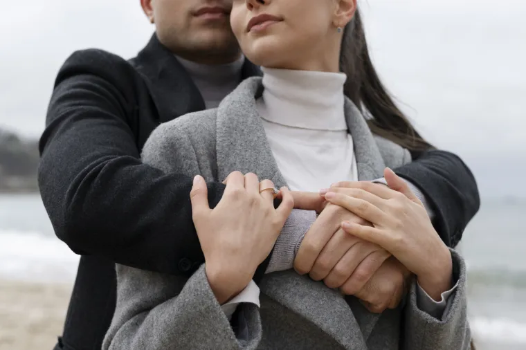 Neke fraze imaju negativne učinke na one koji tuguju: Zamijenite ovih 11 izraza utjehe prikladnijima