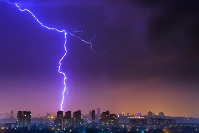 Sve je pokrenula munja? Ovo je nova zanimljiva teorija o nastanku života na Zemlji