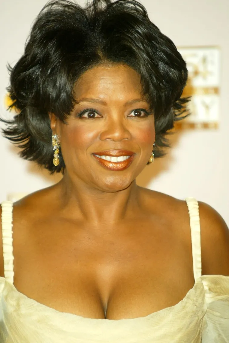 Oprah Winfrey sada ponosno ističe vitku liniju: Izgubila je 50 kilograma, no nije bilo lako