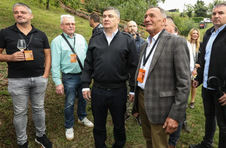 Pogledajte Milanovića u berbi grožđa na Ple&scaron;ivici: Ako ikad napusti politiku...