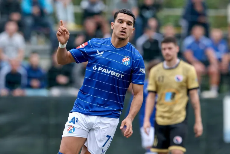 Jedna duša, dva Dinama! Zagrepčani slavili, a pogledajte kako ovi kraljevi prate susret