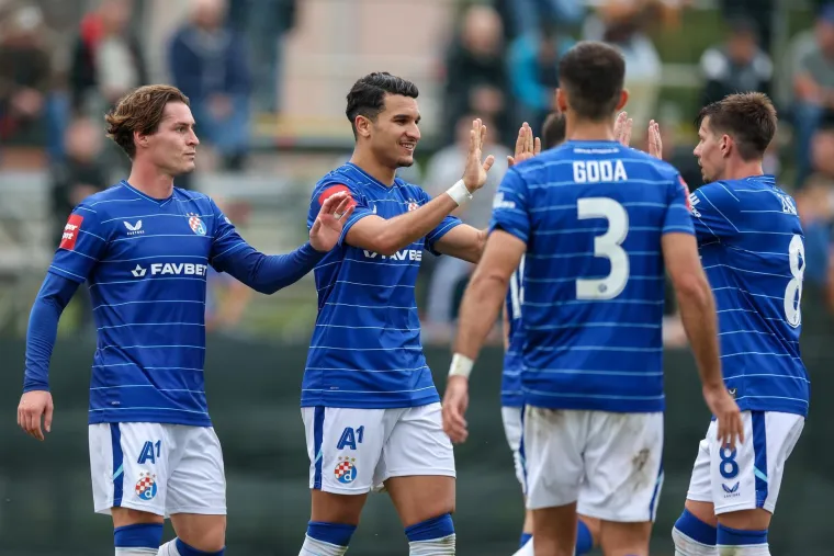 Jedna duša, dva Dinama! Zagrepčani slavili, a pogledajte kako ovi kraljevi prate susret