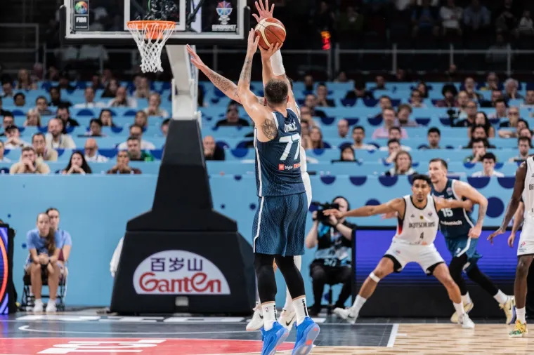 Čarolija Luke Dončića zavr&scaron;ila prerano: Slovenija dočekala četvrtfinalni &scaron;ok u suzama