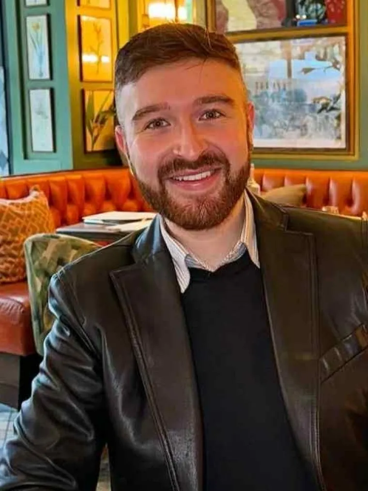 Ovisnost o fileru i botoksu pretvorila ga u patku, a onda je napravio čudo: Sada izgleda kao maneken