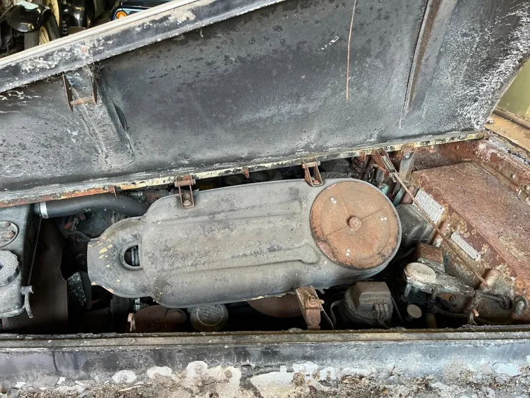 Star 64 godine, zahrđao i uništen: Ovaj auto prodaje se za cijenu od koje će vam se zavrtjeti u glavi